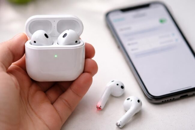 découvrez comment réinitialiser facilement vos airpods lorsque l'airpod gauche ne fonctionne plus, pour retrouver une connexion stable et une écoute optimale.